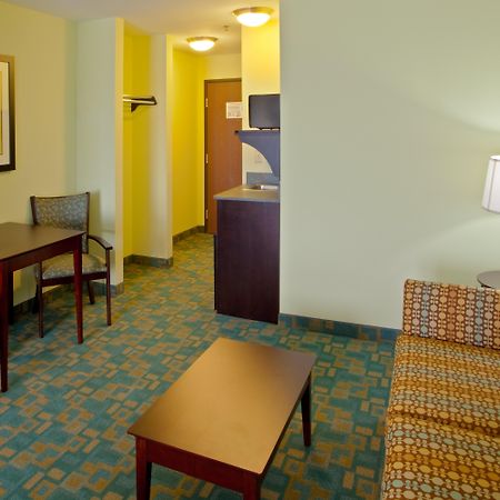 Holiday Inn Express Hotel&Suites Thornburg-S. Fredericksburg, an IHG Hotel Buitenkant foto