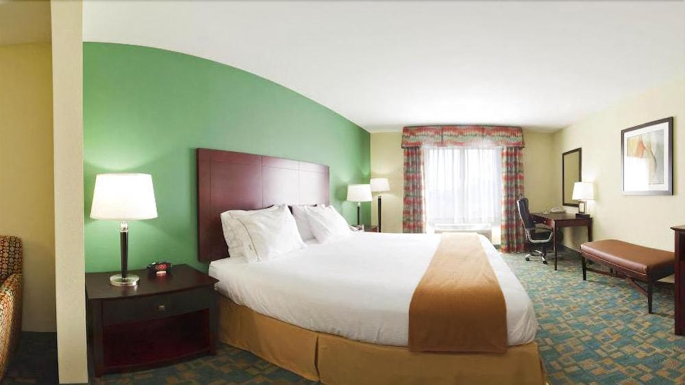 Holiday Inn Express Hotel&Suites Thornburg-S. Fredericksburg, an IHG Hotel Buitenkant foto