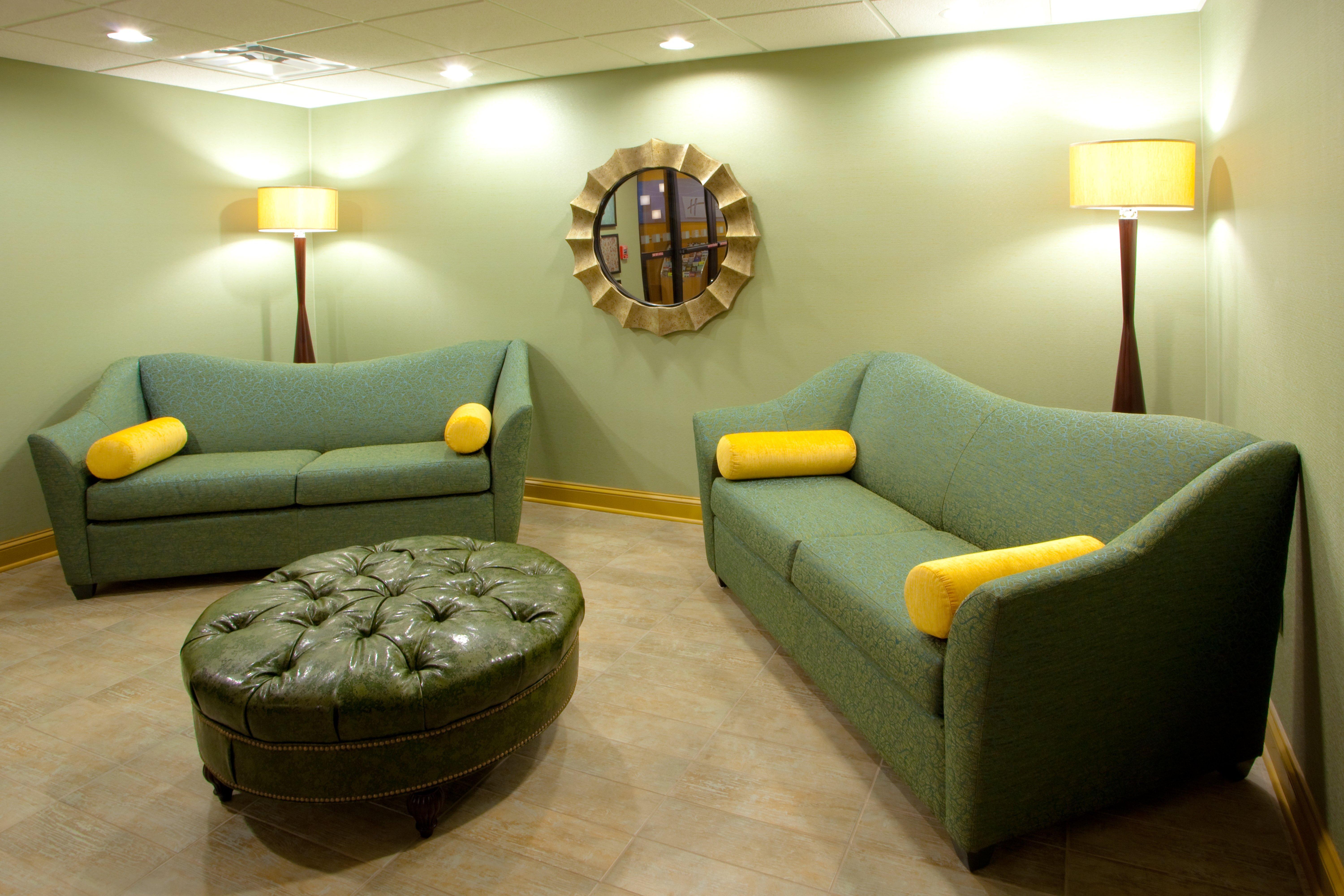Holiday Inn Express Hotel&Suites Thornburg-S. Fredericksburg, an IHG Hotel Buitenkant foto