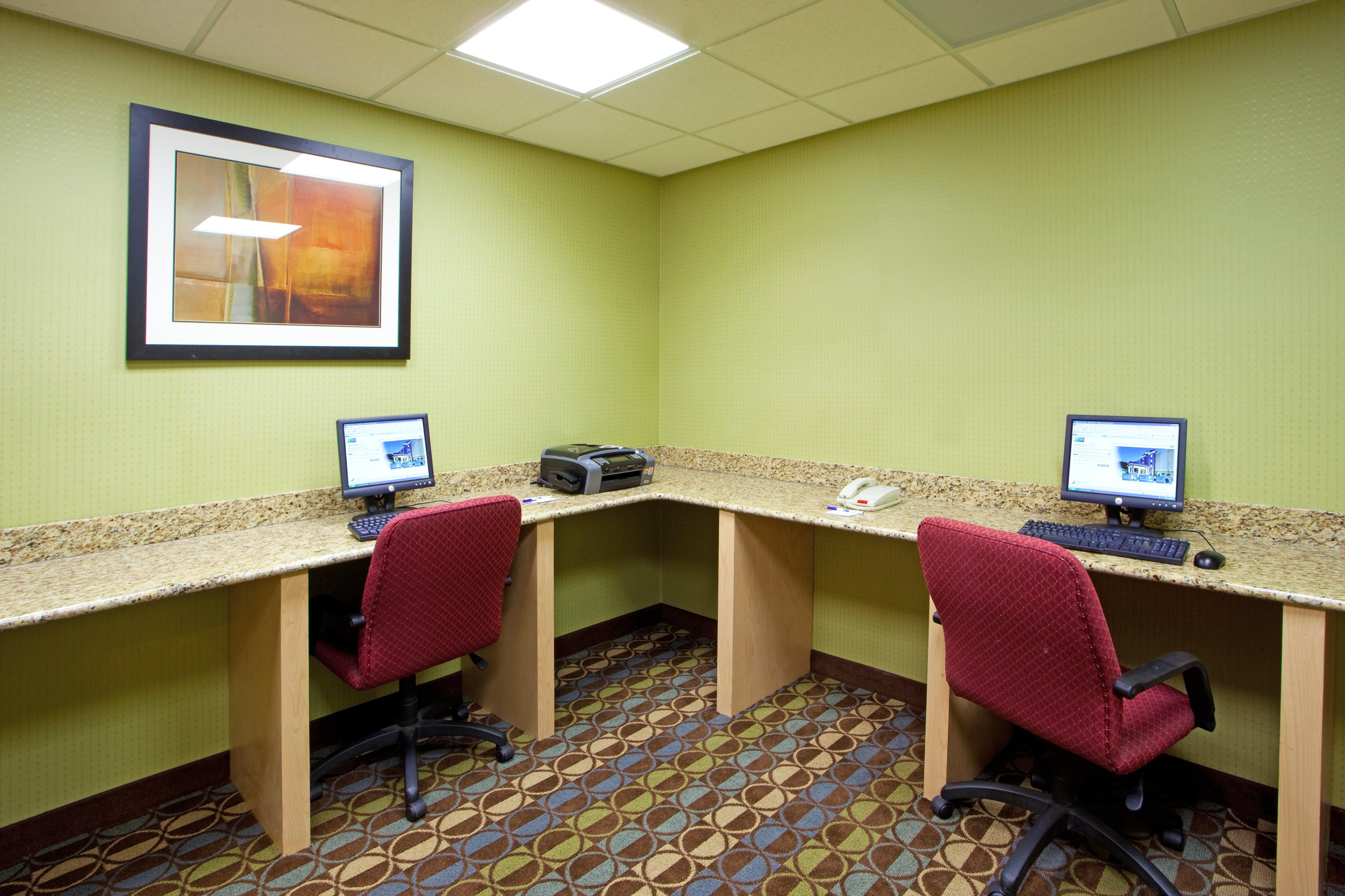 Holiday Inn Express Hotel&Suites Thornburg-S. Fredericksburg, an IHG Hotel Buitenkant foto